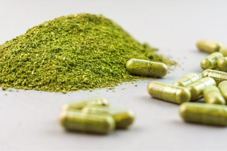 Kratom vs. Opioid Addiction: Exploring Safer Alternatives